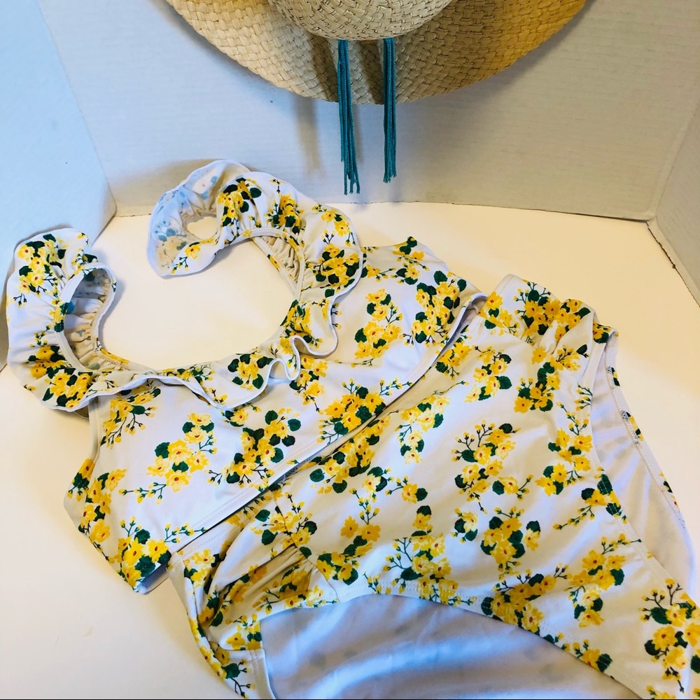Cabana Del Sol Floral Bikini Size Large